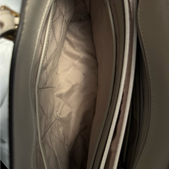 Brand new Michael Kors grey tote!! Perfect condition!!! - Picture 6 of 8